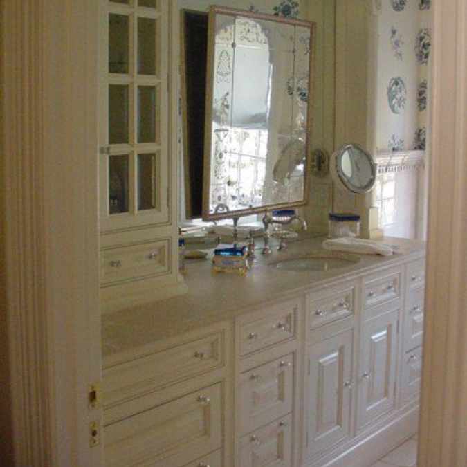 White Bathroom Vanity